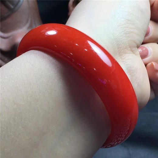 jyq新款樱桃红色满色无坑无裂南红玛瑙手镯tzf
