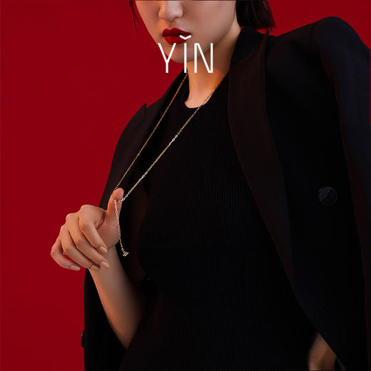 「屹」金字塔领带项链 商品图3
