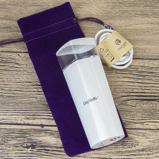 DayShow纳米补水仪器N7便携式冷喷蒸脸器美容仪补水喷雾器小喷喷 补水美白 20ML LED 便携充电 应急充电宝~彩蝶泉 商品图0