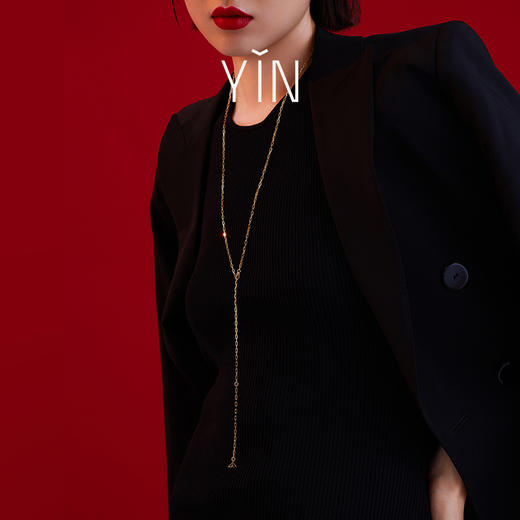 「屹」金字塔领带项链 商品图2