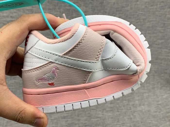 2657c#67限量款刺绣粉鸽子n家扣篮系列 z00m dunk 粉鸽子 樱花粉