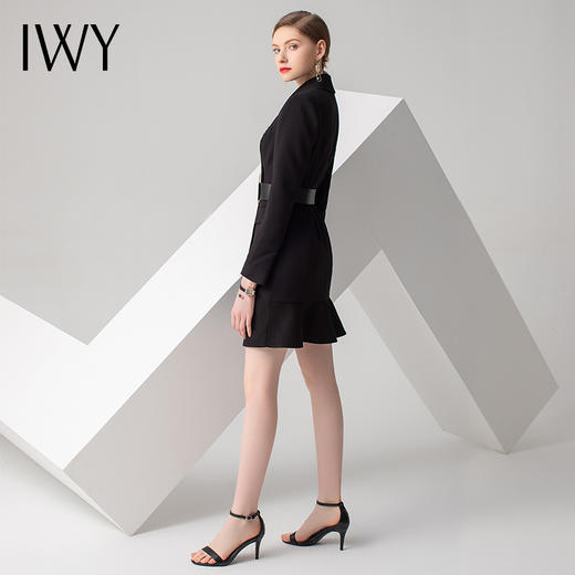 IWY/黑色长袖连衣裙Q10359 商品图3