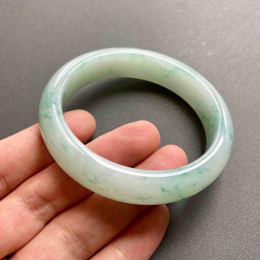 糯冰种飘花翡翠手镯56 商品图6