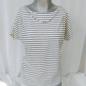 WD019女生百搭经典黑白条纹A字底摆短袖T恤