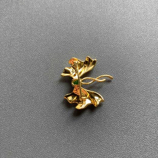 高冰种阳绿翡翠蛋面设计师款蝴蝶胸针18k黄金镶嵌 商品图4