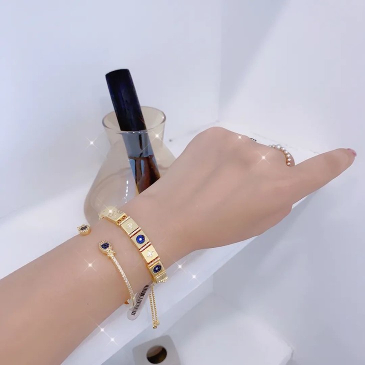 珠宝团!正品apm monaco 2020最新双鱼手镯 925纯银