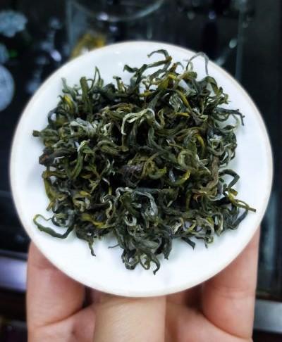 【茶馆茶叶】【北方佳人】小众茶第42期丨黄金芽丨  口感鲜香 金黄色的叶片、贵气十足、没有什么叶绿素、苦涩不存、且富含丰富的氨基酸 商品图4