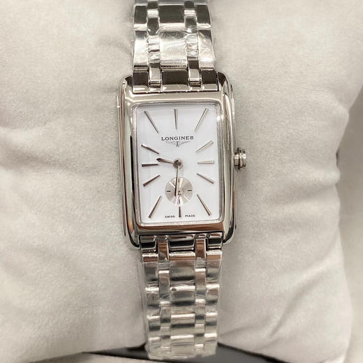 浪琴-Longines 全新黛绰维纳系列 精致两针半女士腕表  高端配置 搭配精准进口石英机芯   拱形双卜蓝宝石玻璃 316L精钢表带 
钻圈➕50 商品图1