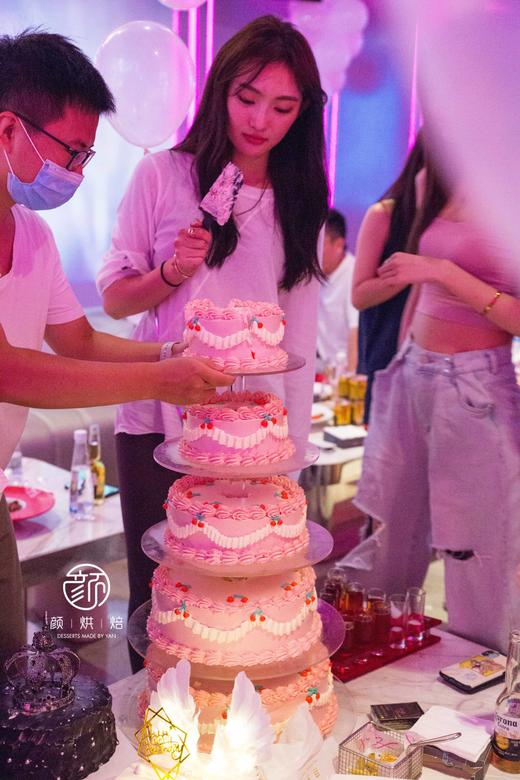 五层超华丽蛋糕-款式一 商品图0