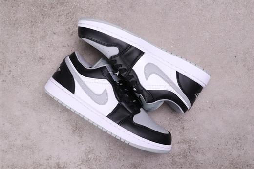 乔丹/Air Jordan aj1 AJ1 乔丹1代 乔1 乔1低帮系列 Air Jordan 1 Low “Light Smoke Grey” 货号：553558-039 乔1低帮灰黑脚趾 商品图2