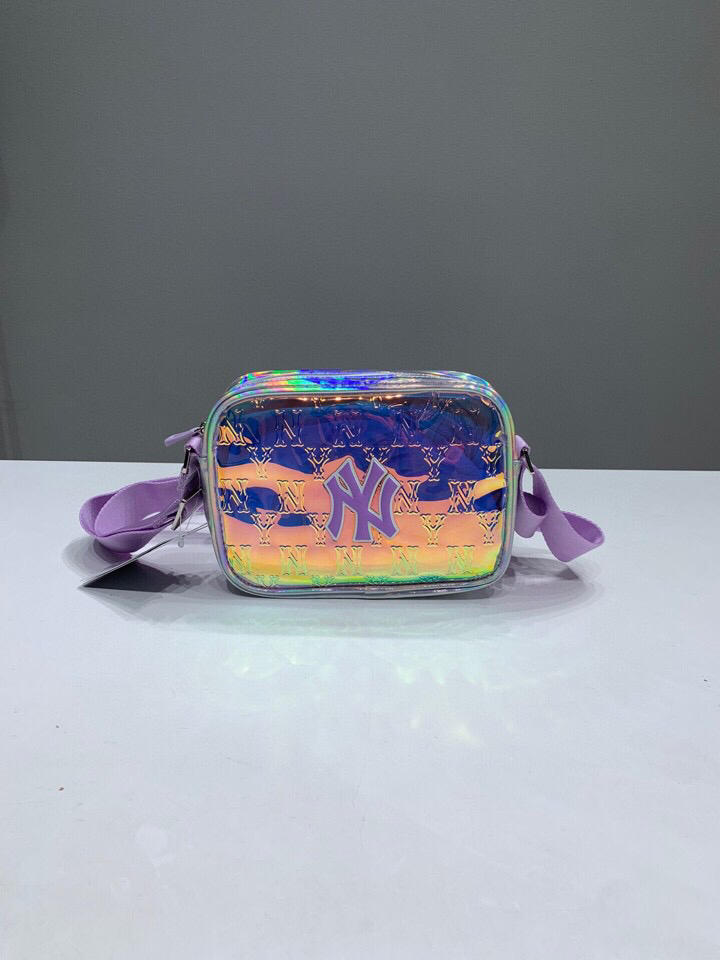 mlb炫彩镭射挎包(20*15*5)