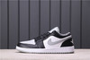 乔丹/Air Jordan aj1 AJ1 乔丹1代 乔1 乔1低帮系列 Air Jordan 1 Low “Light Smoke Grey” 货号：553558-039 乔1低帮灰黑脚趾 商品缩略图0