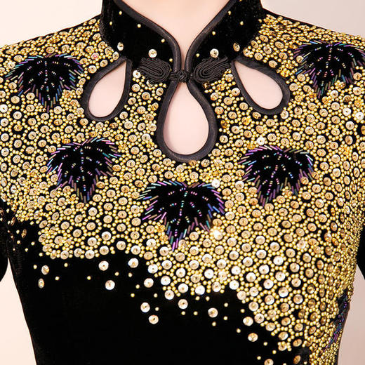 QQ-808新款金丝绒黑色亮片长款改良旗袍 商品图3