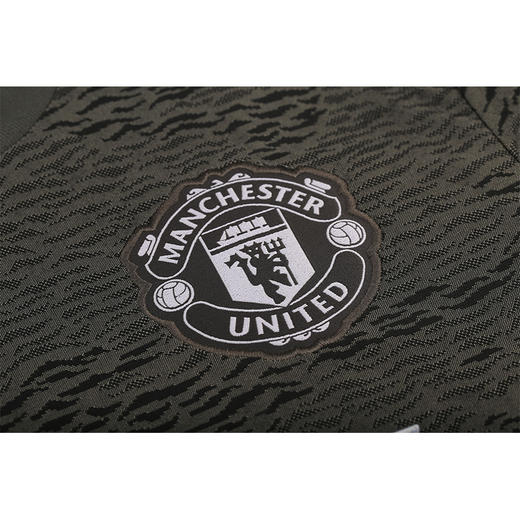 ADIDAS/阿迪达斯 曼联20/21赛季客场儿童款短袖EE2397 商品图2