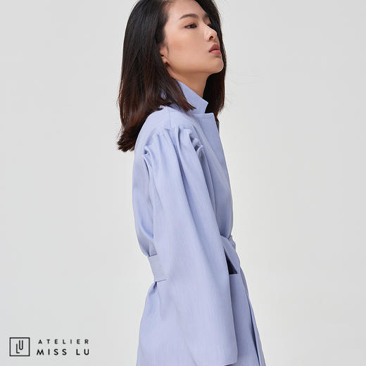 【不落俗“套”】浅湖蓝廓形袖OVERSIZE西装外套 商品图2