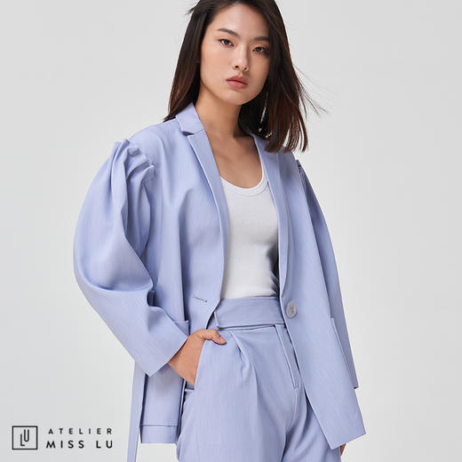 【不落俗“套”】浅湖蓝廓形袖OVERSIZE西装外套 商品图1