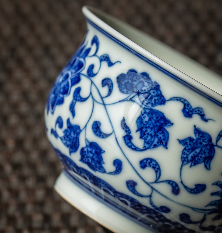 茶香记 景德镇 手作 仿古青花 点工缠枝莲 炉式杯 主人杯 品茗杯