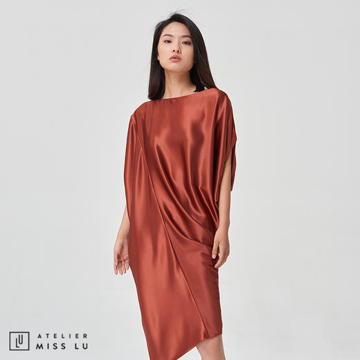 【丝缎霓裳】红铜色丝缎质感立裁不规则连衣裙 商品图3