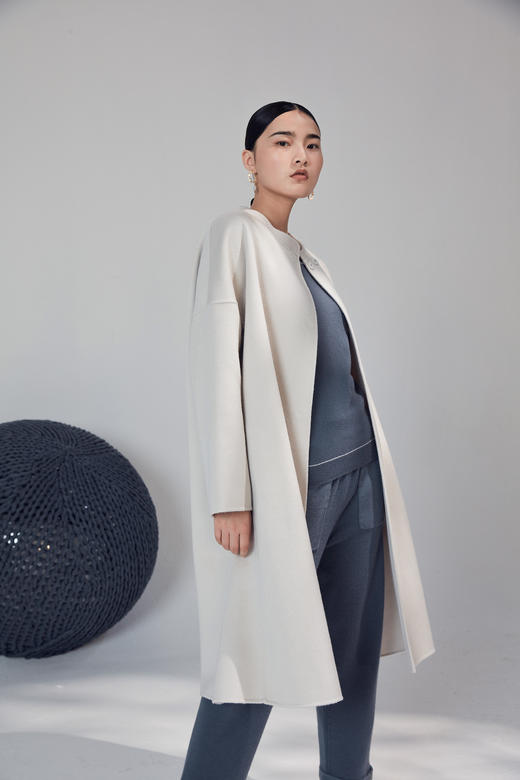  秋冬 女装中式领水波纹羊绒呢大衣 SJF92W822N 商品图1