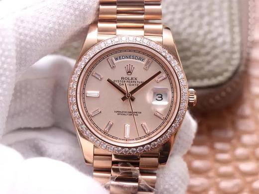 EW劳li士星期日历型，直径40mm，厚度12mm，密底，男士腕表，自动机械机芯，精钢表带 商品图0