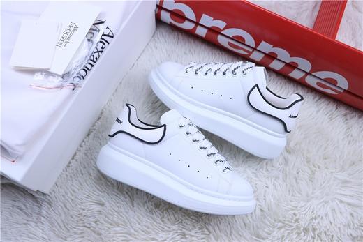 【广东版 芯片版本 麦昆系列 】Alexander McQueen/麦昆 亚历山大麦昆厚底板鞋 白黑滴塑 商品图1