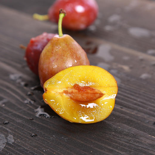 【秒杀8.8元2斤】新鲜西梅 重约2斤【当天可提货】 商品图1