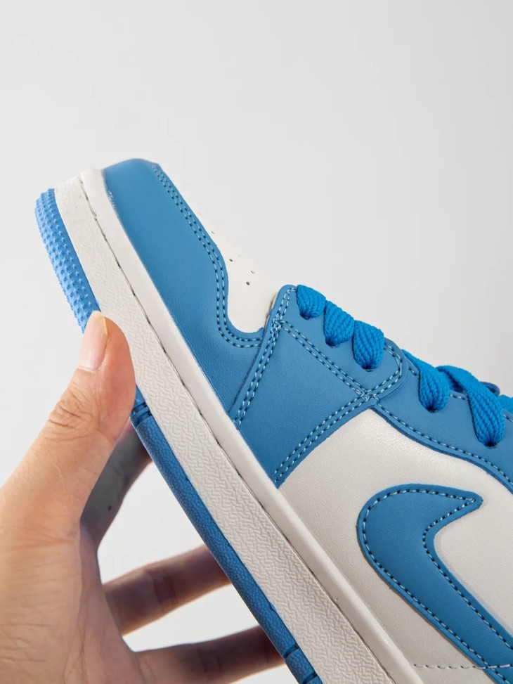 标志配色aj乔1北卡蓝unc低帮休闲篮球板鞋清爽治愈超百搭