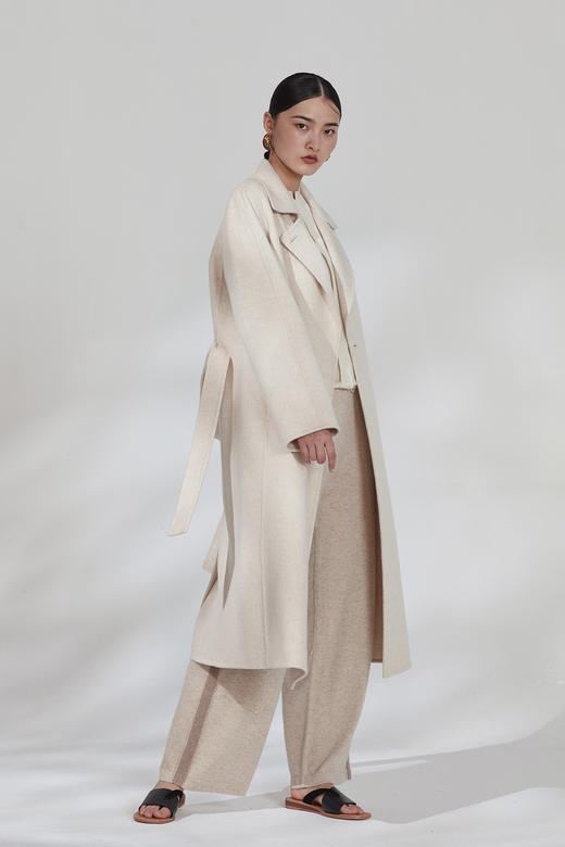  秋冬女装长款直筒水波纹环保羊绒呢大衣 SJF18W785B 商品图2