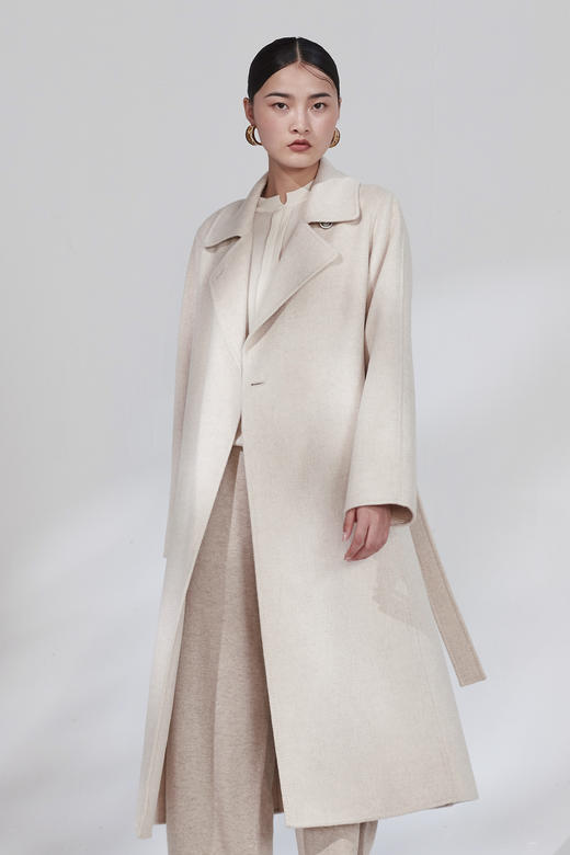  秋冬女装长款直筒水波纹环保羊绒呢大衣 SJF18W785B 商品图1