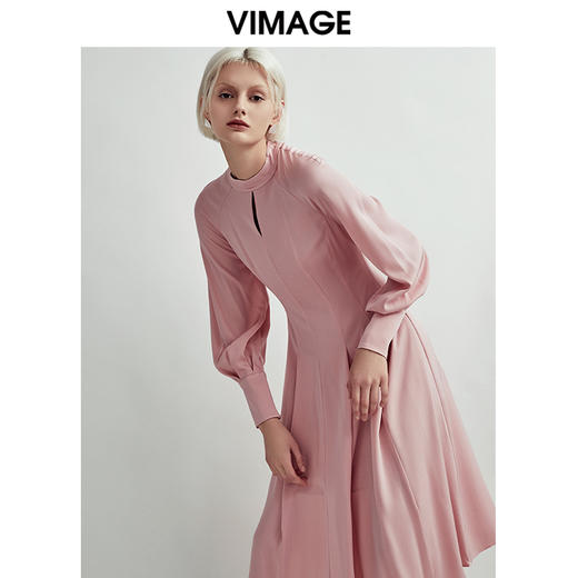 VIMAGE纬漫纪秋款时尚舒适修身显瘦纯色百搭A摆连衣裙女V1407019 商品图9