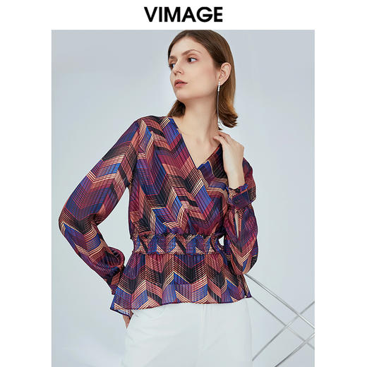 VIMAGE纬漫纪夏季新款时尚休闲几何图案V领显瘦雪纺上衣女薄V1213818 商品图2
