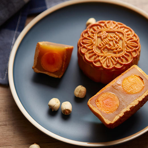 【9.26直播间】720g 澳门英记双黄白莲蓉月饼 礼盒 商品图2