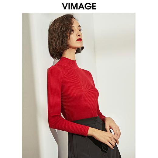 VIMAGE纬漫纪春季新款简约百搭基础款纯色半高领针织打底衫女V1201804 商品图0