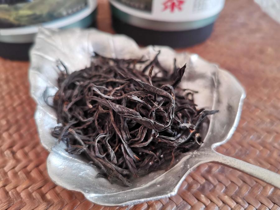 炎陵高山红茶一对200克送手提袋,来自炎陵高山不使用任何农药和化肥的