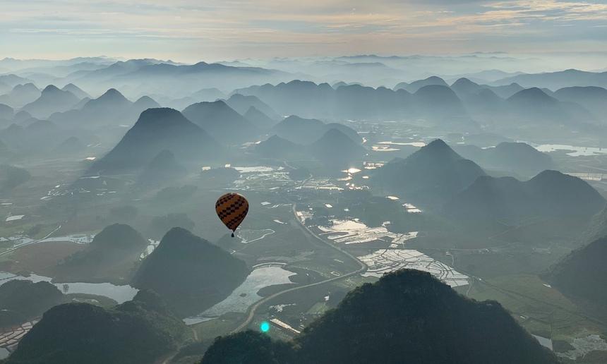 【定制】滇东南喀斯特山水田园草原5晚6天假期