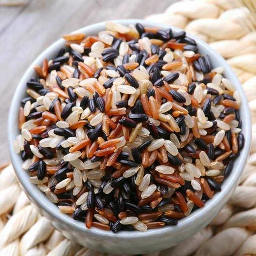 通城见鸡山石溪彩米25kg厂家直发