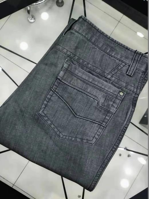 0221-1牛仔裤 商品图0