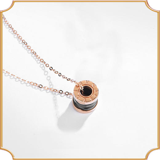 18K钻石黑瓷/白瓷吊坠女正品小蛮腰锁骨吊坠气质款(不含项链) 商品图2