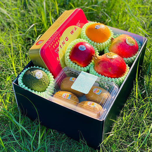 雅致中秋荣月礼盒 | 下单前联系客服,新鲜水果可自由搭配,精致包装,更