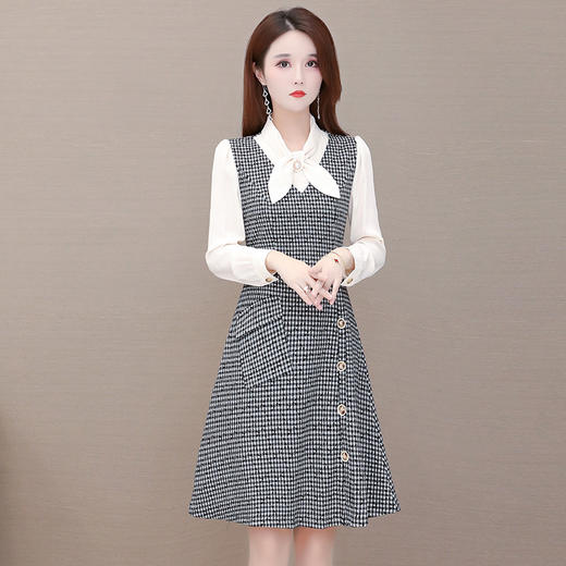 YWE  8515时尚格子修身显瘦长袖气质优雅A字裙【优】 商品图3