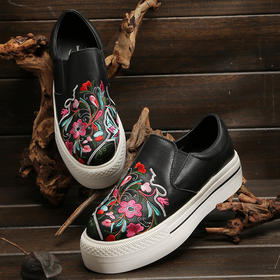 如花在野牛皮休闲鞋 / 少量现货