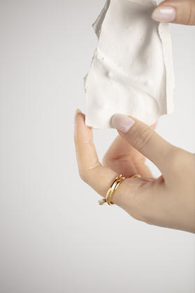 APRESI｜TRIO Baguette White Sapphire Ring [天然白色长方形蓝宝石戒指]