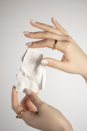 APRESI｜TRIO Square White Sapphire Ring [天然白色方形蓝宝石戒指]