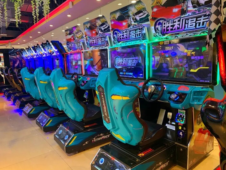 9元抢购大玩家【60个游戏币 双人vr一次】跳舞机,极速摩托,架子鼓,夹