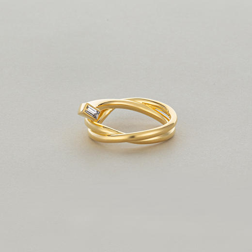 APRESI｜TRIO Baguette White Sapphire Ring [天然白色长方形蓝宝石戒指] 商品图4