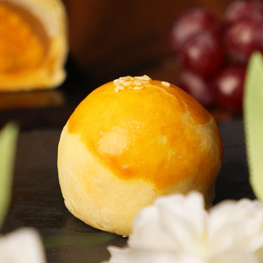 花见拾乐月光宝盒8枚蛋黄酥皮月饼