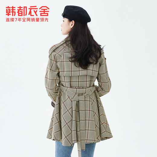 韩都衣舍2021春装新款收腰系带英伦风中长款格子风衣外套女PT9762 商品图1