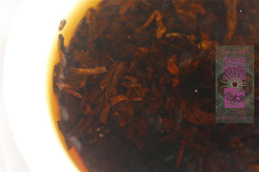 九年陈期 甘润厚滑 八角亭·岁月醇品熟茶（2014） 商品图10