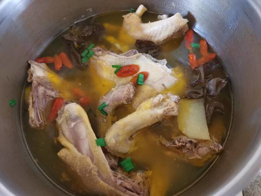 阿里创业同事土鸡2只打包母鸡（养殖一年半）如检查吃饲料退全款  顺丰生鲜包邮 商品图2