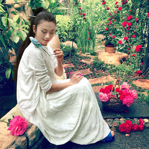 仙气飘飘连衣裙 | 杨丽萍同款 | 白色系美裙 | 现货加急发 商品图3